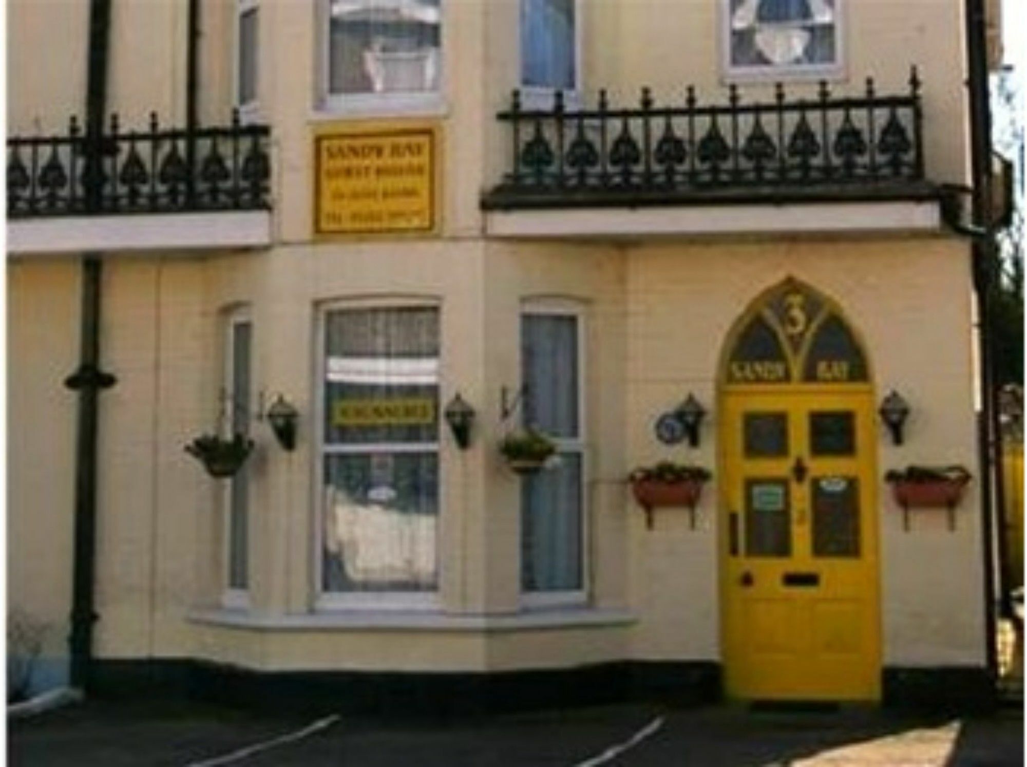 Sandy Bay Guest House Bournemouth Dış mekan fotoğraf